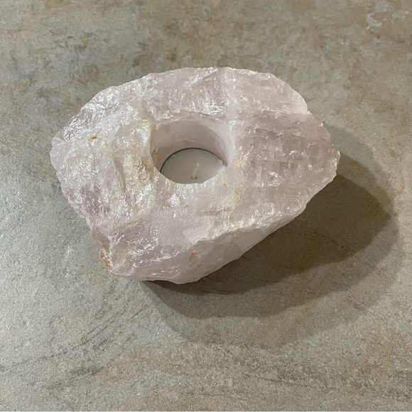 Solid Rose Quartz stone Tealight candle holder from Brazil - Picture 3 of 8